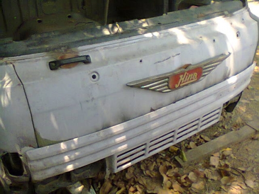 หังเก๋งHINO  F18-F17 (หัวนอก)   30,000บาทต่อรองได้ครับขายให้อู่เรือทอง(แม่กลอง)แล้วครับ ขอบคุณครับ ส่งให้พรุ่งนี้ครับ 20-3-56