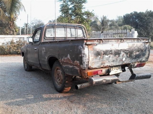 ฝากขายดัสสันช้างเหยียบ 4 ขอ ดีเซล 2200 เอกสารครบภาษีขาดปี 51 ขาย 28000 บาท