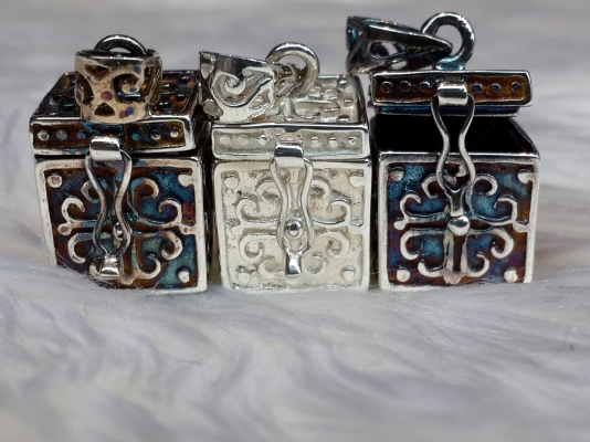 จี้เงินแท้ครับ92.5