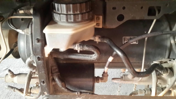 ขายรถ 6 ล้อ Hino FG1J ตู้แห้ง 10 บาน