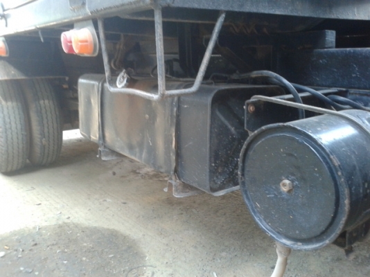 หกดั้มอีซูสุ  115  แรงม้า  รถสวยมากๆค่ะ  พร้อมลุยงาน ประหยัดน้ำมันสุดๆๆ พร้อมใช้งาน