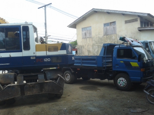 หกดั้มอีซูสุ  115  แรงม้า  รถสวยมากๆค่ะ  พร้อมลุยงาน ประหยัดน้ำมันสุดๆๆ พร้อมใช้งาน