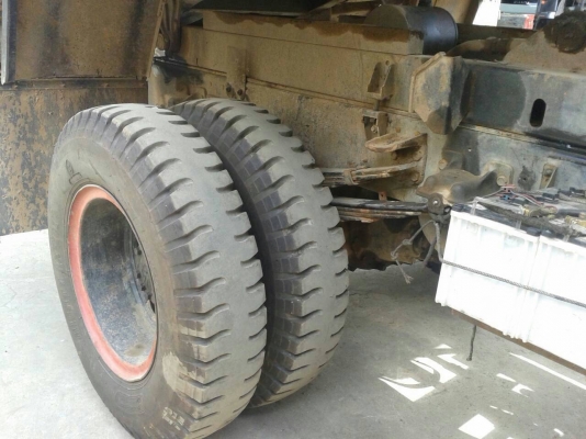 ISUZU เดกก้า 6ล้อดั้มพ์ 200แรง ยูโร2 ปี 48  รถสวยพร้อมใช้งาน เล่มพร้อมโอน 087-2976734