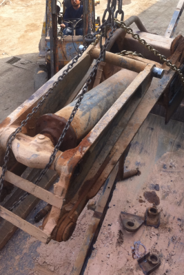 คัสซีลอยและอุปกรณ์ประกอบครบ ยกลงจาก F18 สภาพพร้อมใช้