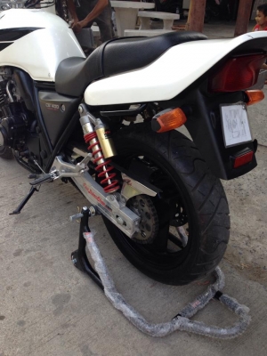 ขาย SR400 + CB400 อินวอยซ์+สพม. แท้ ๆ ขาย SR400 + CB400 อินวอยซ์+สพม. แท้ ๆ