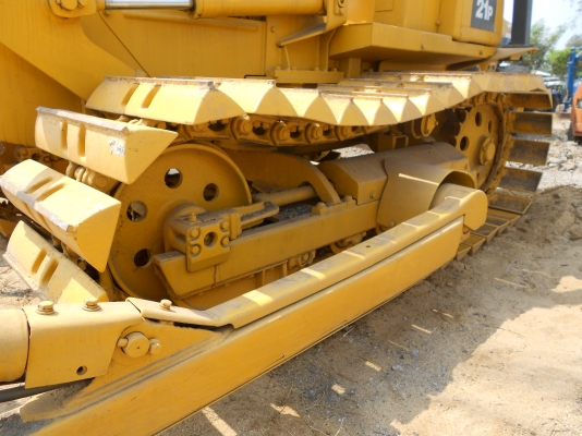 ขายรถเกดเดอร์ KOMATSU D21P-5 มือสอง สภาพสวยๆ ขายรถเกดเดอร์ KOMATSU D21P-5 มือสอง สภาพสวยๆ