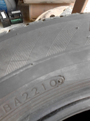 185/65R14 BRIDGESTONE TAXI PREMIUM   TEL.081-427-3941