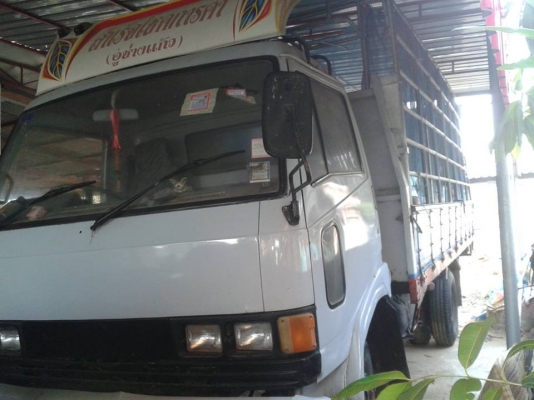 รถบรรทุกหกล้อhinokm777เครื่อง117แรง รถยาว5เมตรตอนแรกยาว4.5เมตรจากนั่นต่อเพิม รถบรรทุกหกล้อhinokm777เครื่อง117แรง รถยาว5เมตรตอนแรกยาว4.5เมตรจากนั่นต่อเพิม