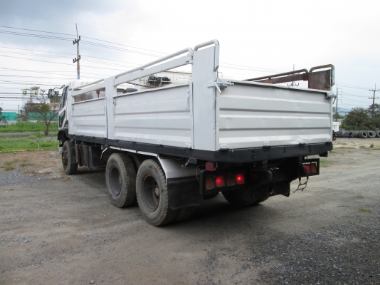 รถสิบล้อ 2 เพลา fn527m  260 แรงม้า