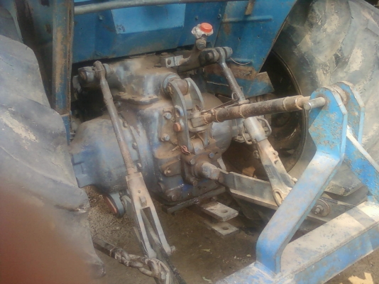 ขาย รถไถ New Holland 6640 ขาย รถไถ New Holland 6640