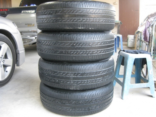 ยาง Michelin primacy lc 215/60 ขอบ16 ปี2010 สภาพใหม่ๆครับ