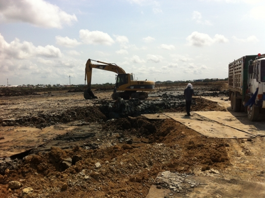 ต้องการรถสิบล้อเดี่ยว วิ่งงานดินเที่ยวละ 550 บาท ไป-กลับ 12 กม ที่บางปู