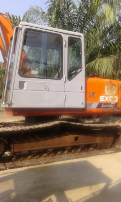 ขายแมคโคร HITACHI EX90 เก่านอกแท้ๆ ราคาไม่แพงค่ะ