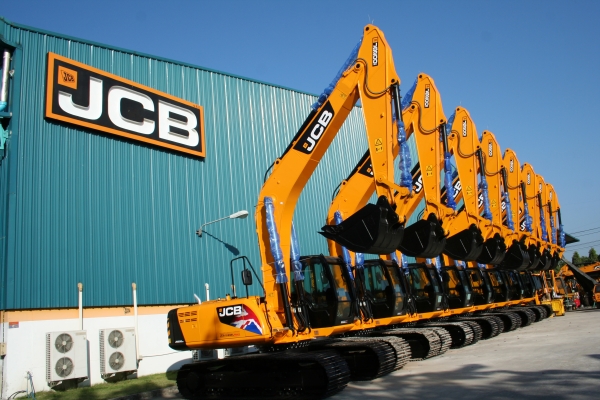 Promotion พิเศษ !!! รถขุดตีนตะขาบ JCB 20 ตัน