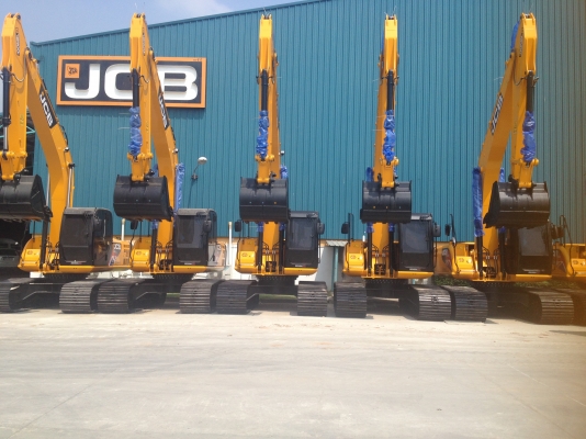 Promotion พิเศษ !!! รถขุดตีนตะขาบ JCB 20 ตัน
