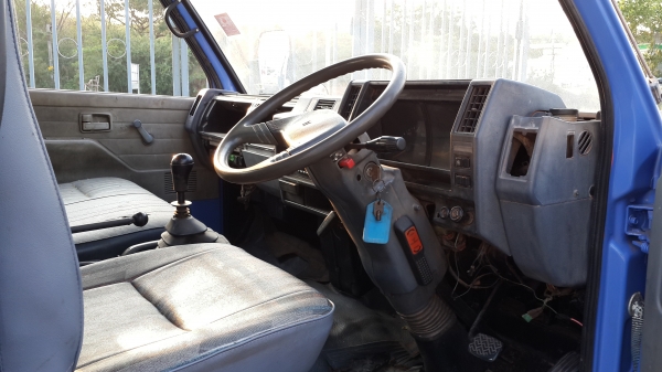 ขายด่วนหกล้อ115ของแท้ติดเครนสภาพพร้อมใช้ราคาโคตรถูกรีบโทร080