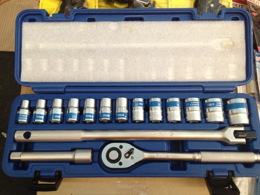 บล็อกoudi Tools Socket chrome vanadium 17 ชิ้น iso 9002