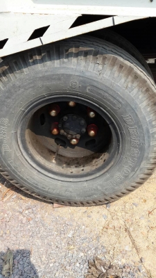 ขายรถ6ล้อท้ายลาดNPR115แรง