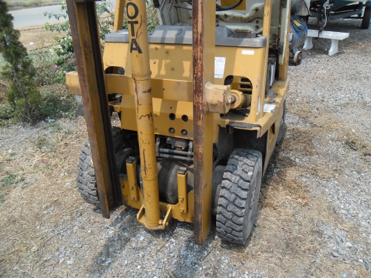 ขายรถยกtoyota 2fg1.0