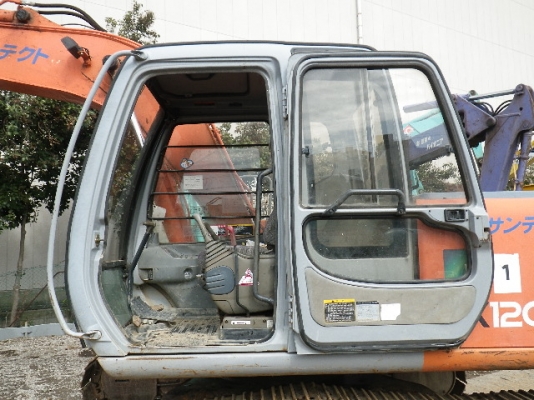 ขายด่วน Hitachi EX120-5    เก่าญี่ปุ่นยังไม่เคยใฃ้งานในไทย สภาพสวยมาก ๆๆ