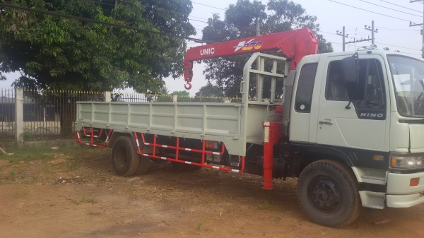 ขายรถบรรทุก 6 ล้อ ติดเครน 3.7 ตัน 3 ปอก ท้องV ขาเหลี่ยม HINO FF3HPLA 195 ห้างแท้ เบรคทิพพี่ พวงมะลัยพาวเพอร์ สภาพพร้อมใช้งาน  K.อู๊ด 081-2995537