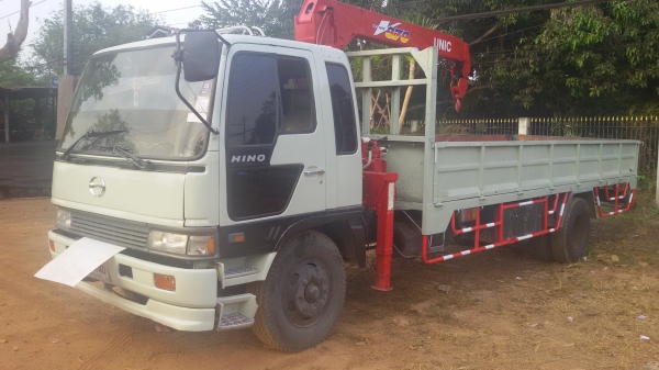 ขายรถบรรทุก 6 ล้อ ติดเครน 3.7 ตัน 3 ปอก ท้องV ขาเหลี่ยม HINO FF3HPLA 195 ห้างแท้ เบรคทิพพี่ พวงมะลัยพาวเพอร์ สภาพพร้อมใช้งาน  K.อู๊ด 081-2995537