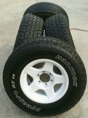 ขาย ยาง All 265สวยๆพร้อมล้องามๆครับ