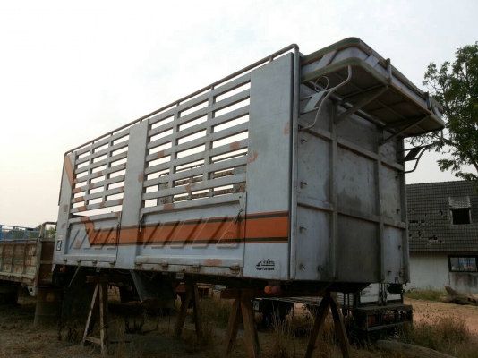 ขายกระบะล่องสามมิตร