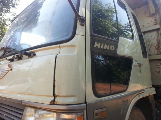 รถฮีโน่ 10 ล้อดั้ม KT920 175 แรงม้า. สนใจติดต่อ  081 - 6079515