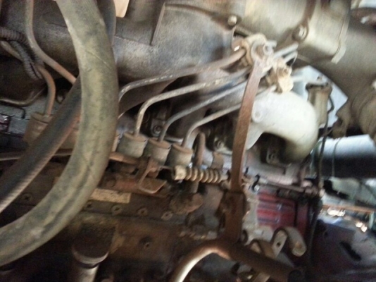 รถฮีโน่ 10 ล้อดั้ม KT920 175 แรงม้า. สนใจติดต่อ  081 - 6079515