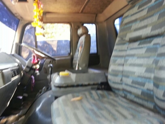 รถฮีโน่ 10 ล้อดั้ม KT920 175 แรงม้า. สนใจติดต่อ  081 - 6079515