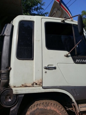 รถฮีโน่ 10 ล้อดั้ม KT920 175 แรงม้า. สนใจติดต่อ  081 - 6079515