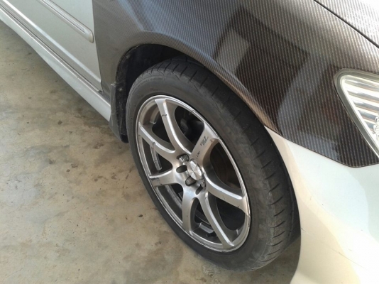 อยากขายครับ เลนโซ่แท้ 17 นิ้วอยากเปลี่ยนลายอื่นบ้างครับ