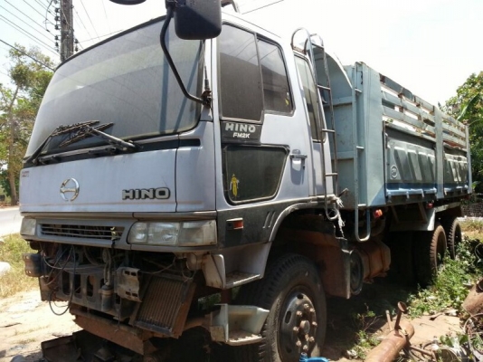 รถฮีโน่ 10 ล้อดั้ม FM2K 260 แรงม้า. ( * ไม่มีเล่มทะเบียน. ) สนใจติดต่อ 081 - 6079515 รถฮีโน่ 10 ล้อดั้ม FM2K 260 แรงม้า. ( * ไม่มีเล่มทะเบียน. ) สนใจติดต่อ 081 - 6079515