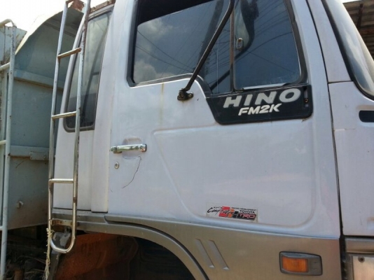 รถฮีโน่ 10 ล้อดั้ม FM2K 260 แรงม้า. ( * ไม่มีเล่มทะเบียน. ) สนใจติดต่อ 081 - 6079515 รถฮีโน่ 10 ล้อดั้ม FM2K 260 แรงม้า. ( * ไม่มีเล่มทะเบียน. ) สนใจติดต่อ 081 - 6079515