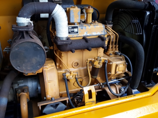 ขาย รถขุด KOMATSU รุ่น PC30-3-แทร็กเหล็ก มือสองญี่ปุ่น ขาย รถขุด KOMATSU รุ่น PC30-3-แทร็กเหล็ก มือสองญี่ปุ่น