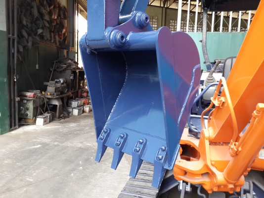 ขาย รถขุด KOMATSU รุ่น PC30-3-แทร็กเหล็ก มือสองญี่ปุ่น ขาย รถขุด KOMATSU รุ่น PC30-3-แทร็กเหล็ก มือสองญี่ปุ่น