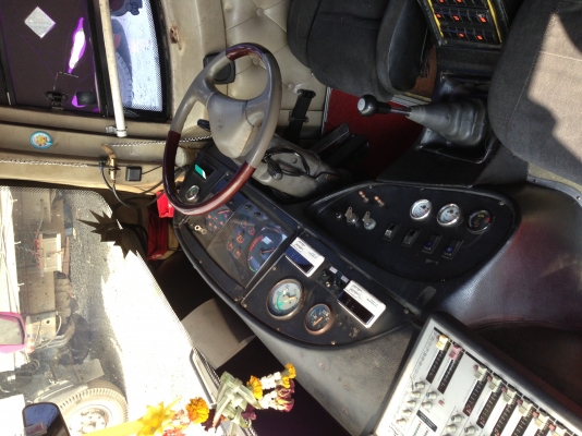 ขายรถบัส 8 ล้อ ช่วงล่าง HINO