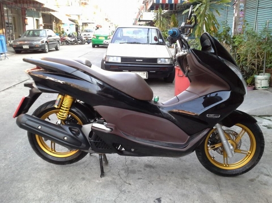 Pcx 125 i ปี 54 สีดำ ล้อแม็ค กุญแจรีโมทนิรภัย เครื่องเยี่ยม เอกสารครบ