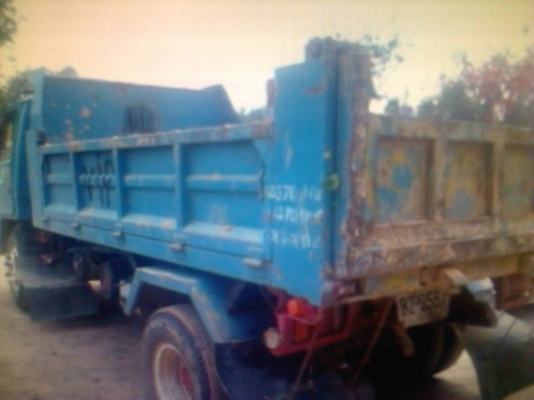 หกล้อดั้ม อีซูซู NPR115แรง สั่งลุยแท้ ราคา550,000บ.ทะเบียนชุดโอนพร้อม