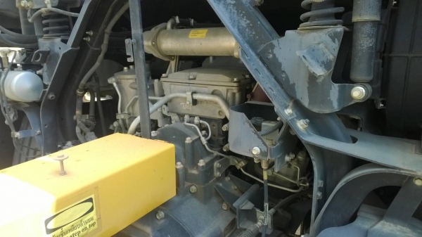 ขายดาวน์...สิบล้อโม่ปูน 360 แรง (ขายเฉพาะหัว-คัสซี) รถวิ่งแค่ 1 หมื่นกว่ากม. ใหม่ป้ายแดง