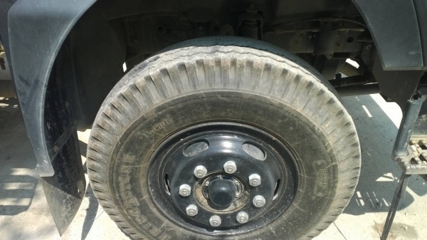 ขายดาวน์...สิบล้อโม่ปูน 360 แรง (ขายเฉพาะหัว-คัสซี) รถวิ่งแค่ 1 หมื่นกว่ากม. ใหม่ป้ายแดง