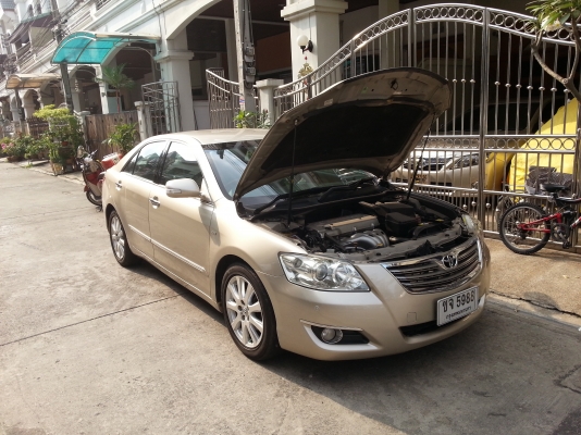 Toyota camry ปี07เครื่อง2.4 รถบ้านแท้ ใช้น้อยมากแค่120000ก.มสนใจโทร 081-1995566--0870304205 ต้องการขาย600.000บาทสนใจจริงๆคุยกันได้
