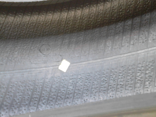 GOODYEAR EAGLE NCT 5 มีชุด 4 เส้น ดอกยางหนา สวยเสมอกัน ทั้เง 4 เส้น  TEL.081-427-3941