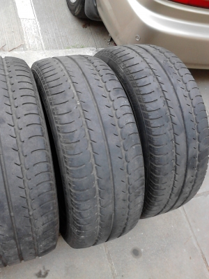 GOODYEAR EAGLE NCT 5 มีชุด 4 เส้น ดอกยางหนา สวยเสมอกัน ทั้เง 4 เส้น  TEL.081-427-3941