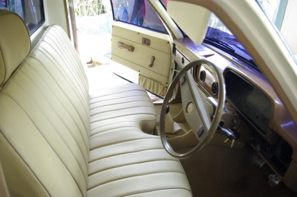 ขาย TOYOTA LN30