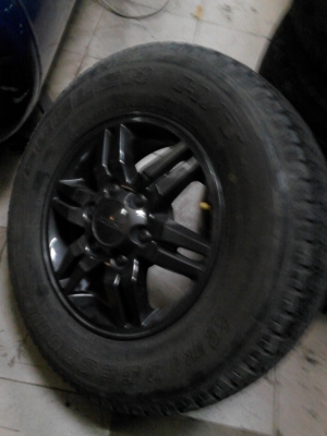 ขายแม๊ก ขอบ 16 ขนาด 6 รู ของอีซูซุ จำนวน 4 วง TEL.081-427-3941 ขายแม๊ก ขอบ 16 ขนาด 6 รู ของอีซูซุ จำนวน 4 วง TEL.081-427-3941