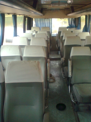 ต้องการขายรถมินิบัส  ยาว7 เมตร  คัชชีซีต้า  เครื่อง4BE1