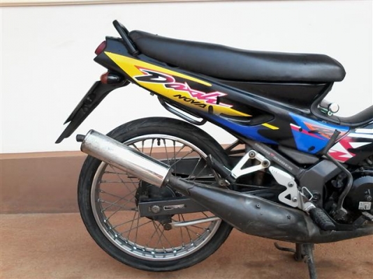 ขายโนวาอาร์แดชทะเบียนพร้อมโอนรถปี 36 ทะเบียนพึ่งขาดต่อรถเดิมมือเดียวออกร้านเจ้าของรักษาดี ขาย 7900 บาท