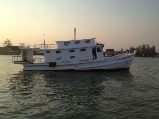 ขายเรือนำเที่ยวตกปลา ขายเรือนำเที่ยวตกปลา